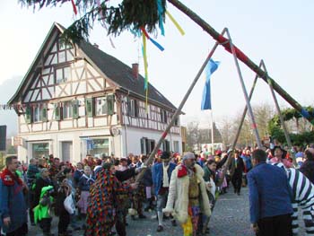 Dunschdig 131