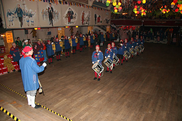 %_tempFileNameZBall13_144%