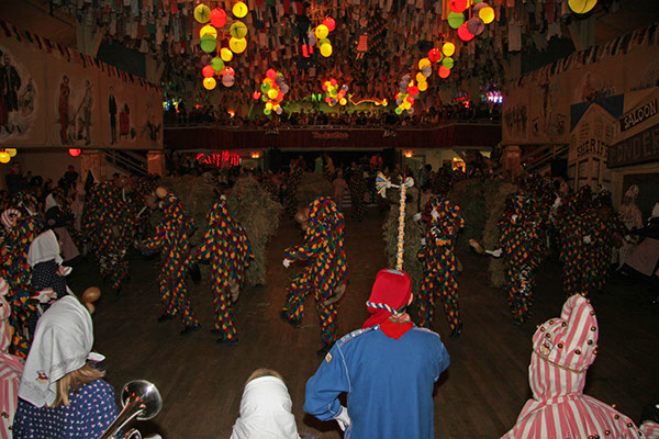 %_tempFileNameZBall13_171%