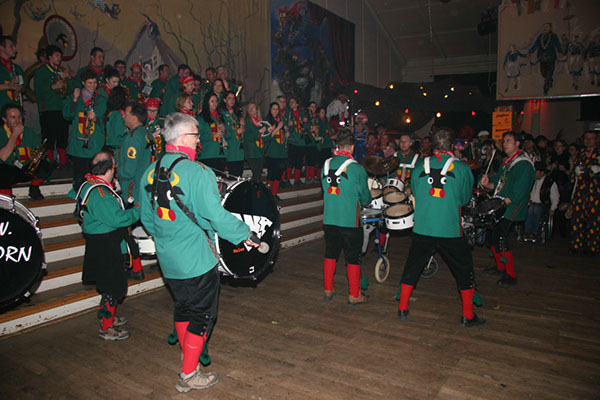 %_tempFileNameZBall13_205%