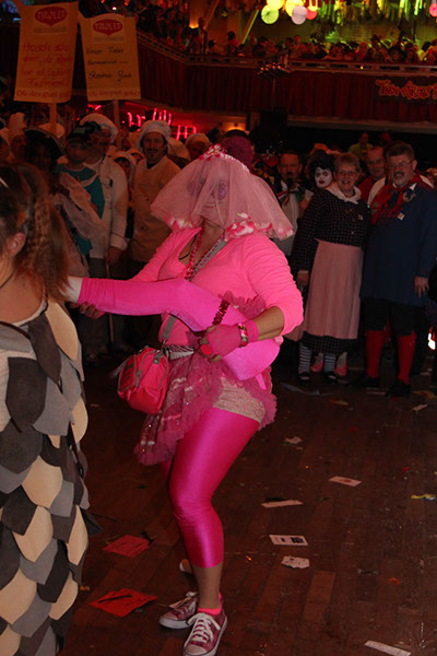 %_tempFileNameZBall13_264%