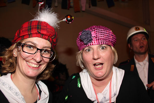 %_tempFileNameZBall13_379%