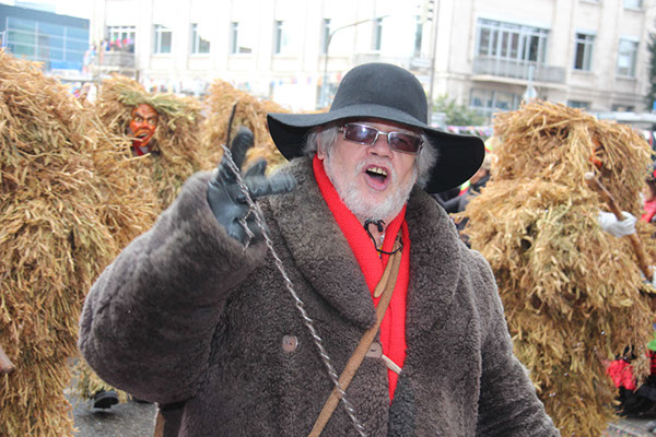 %_tempFileName06NBaumUzg_039%