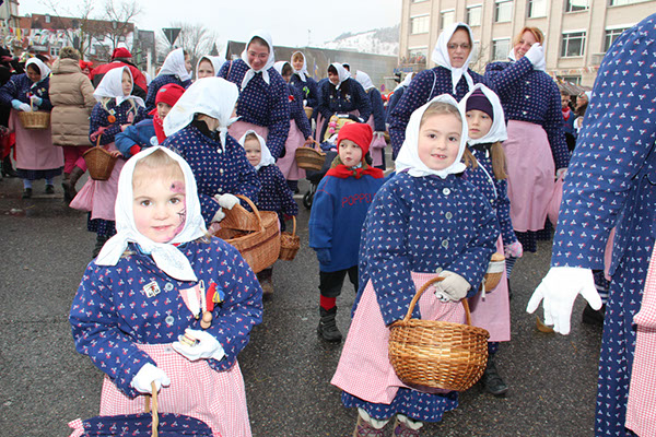 %_tempFileName06NBaumUzg_058%