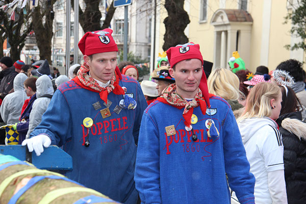 %_tempFileName06NBaumUzg_086%