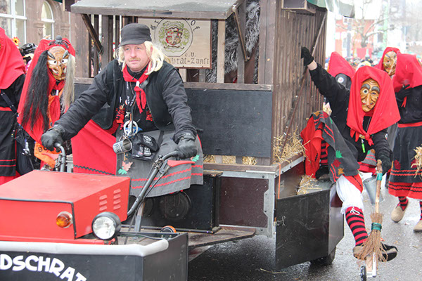 %_tempFileName06NBaumUzg_130%