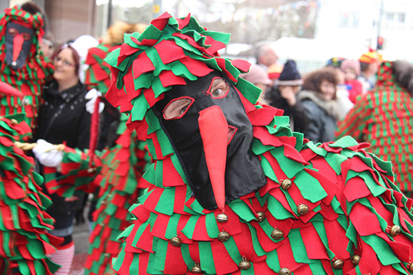 %_tempFileName06NBaumUzg_137%