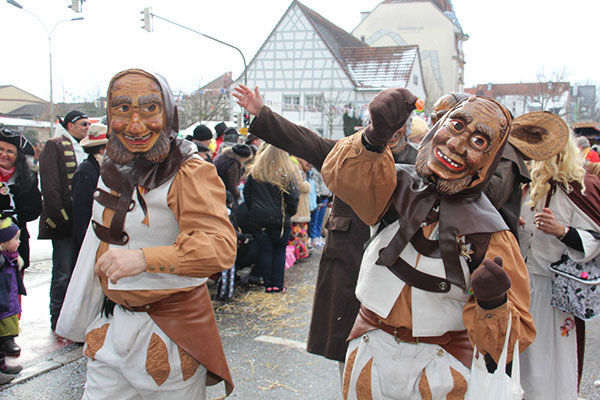 %_tempFileName06NBaumUzg_144%