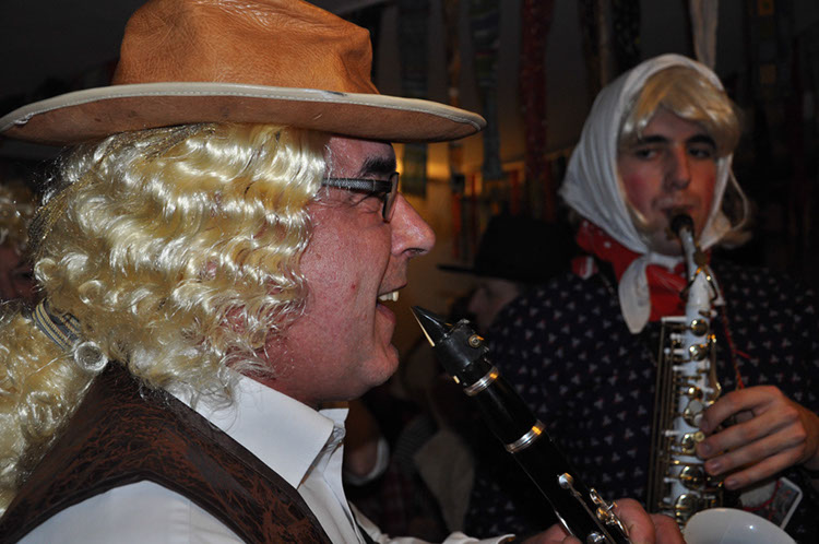 %_tempFileNameRwBall13_123%