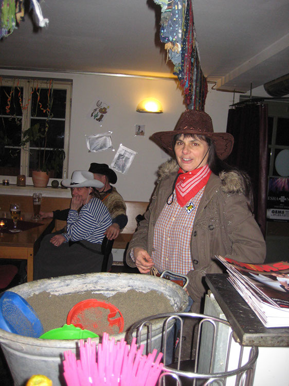 %_tempFileNameRwBall13_CF%