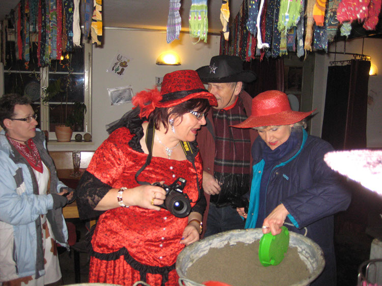 %_tempFileNameRwBall13_CU%