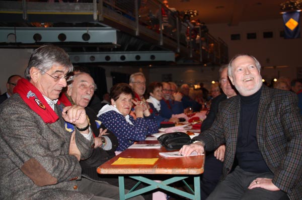 03 Martinisitzung 15